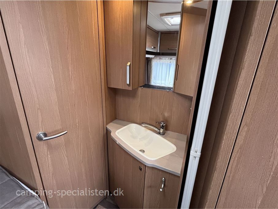 Knaus Sport 450 FU